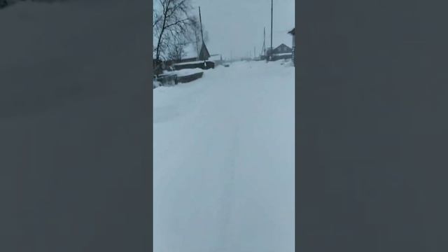 Классная песня 👍 Надо будет научиться играть её под гитару)) смотреть онлайн