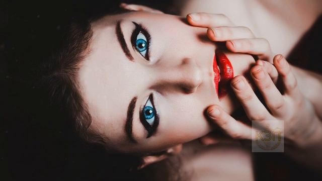 Жалею что раньше не знала! Секретная маска для лица от морщин и омоложения готовится за 2 минуты! смотреть онлайн