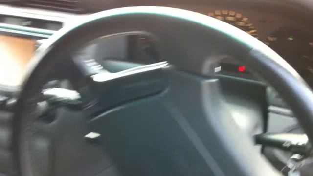 Toyota Crown, 2000 год смотреть онлайн