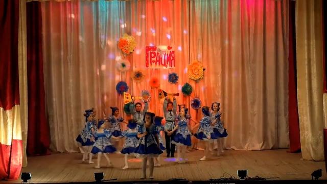 ЦВЕТУЩИЙ САД Ангелина Нарожная & Образцовый хореографический коллектив "ГРАЦИЯ" смотреть онлайн