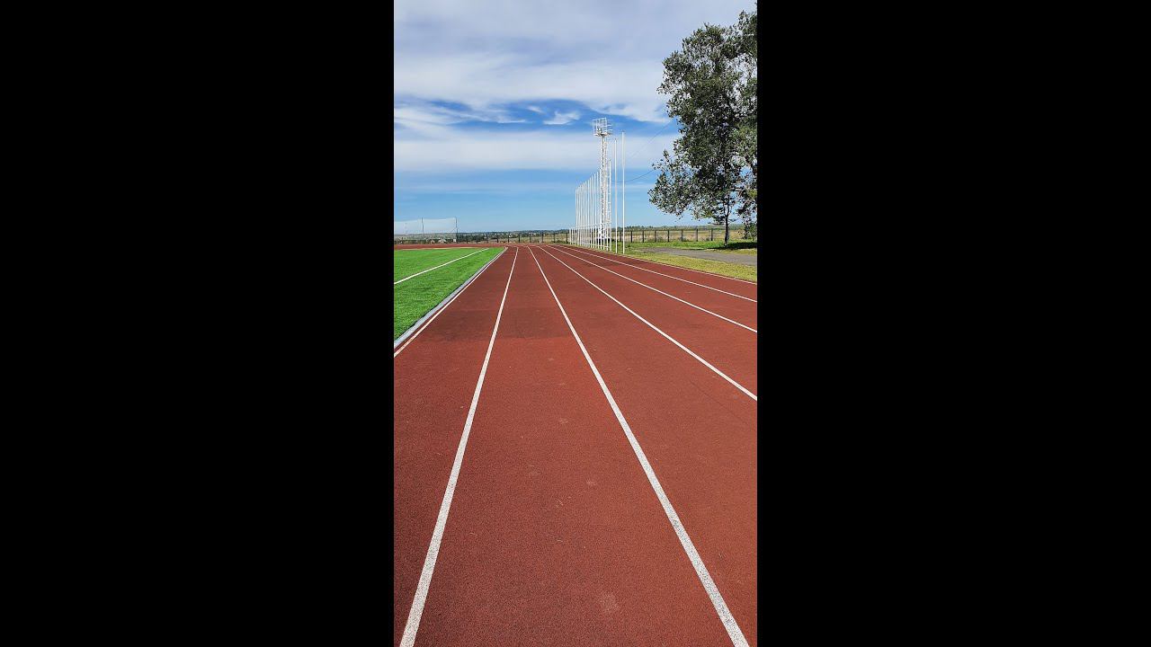 Мужчина и бег смотреть онлайн