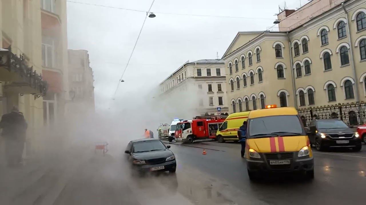 Прорыв теплотрассы. Рижский пр. г. Санкт-Петербург. 05.04.2023 г. смотреть онлайн