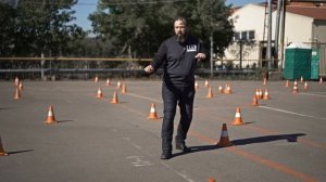 Мотошкола , упражнение  восьмерка