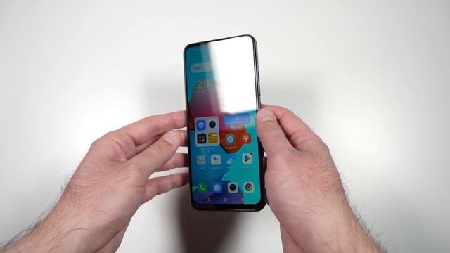 Распакуем Tecno Spark Go 2023 | Новые фишки в бюджетном смартфоне?! смотреть онлайн