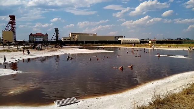 Соль-Илецк. Иду на грязьевое озеро. Заброшенный участок солёных озёр смотреть онлайн