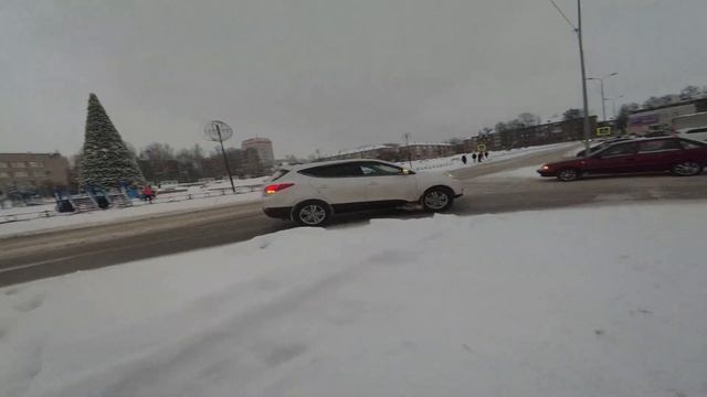 В городе Березники поставили новогоднюю ёлку смотреть онлайн