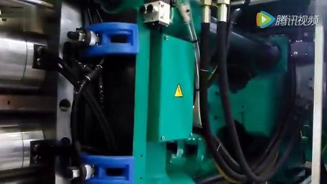 Термопластавтомат BESTON смотреть онлайн