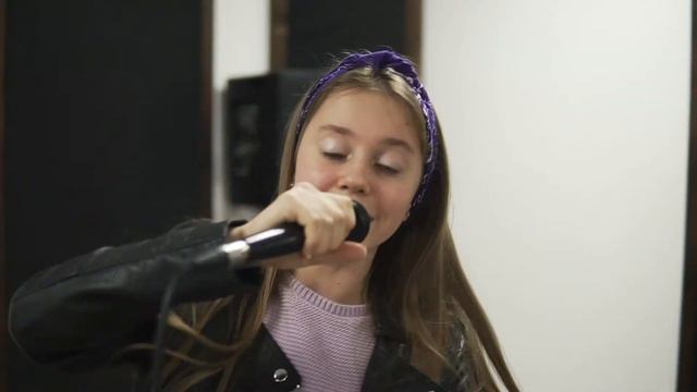 Дарья Власюк (12 лет) - «Danser Monkey» смотреть онлайн