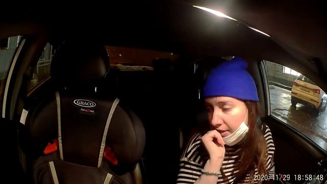 Таксистка сошла с ума?!Даю деньги за прикольное название! смотреть онлайн