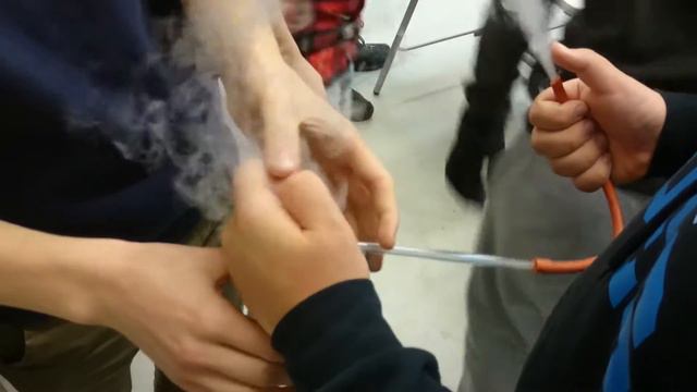 Dry Ice Bong Experiments смотреть онлайн