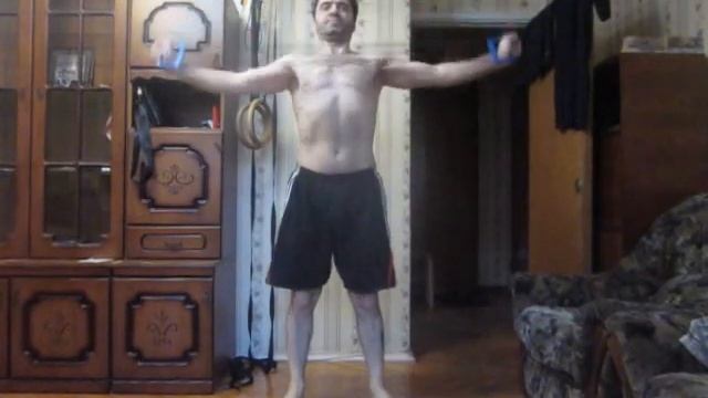 Выход силой на кольцах и эспандер