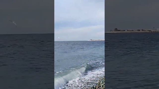 Имеретинская набережная. 21.11.22г. +17 смотреть онлайн