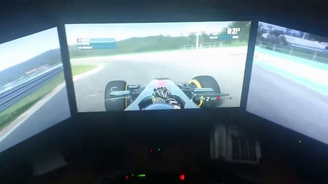 F1 2012 mit 5760x1080 Auflösung s.s смотреть онлайн