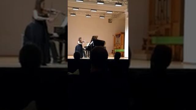 Edvard Grieg - Violin sonata No. 1 Op. 8 / II mov. Allegretto quasi andantino смотреть онлайн