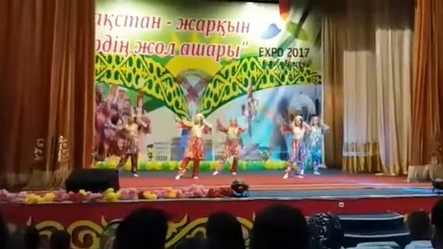 Узбекский танец 2017год. смотреть онлайн