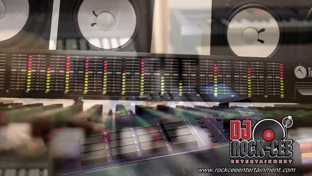 First beat on the Akai MPC 2000 xl after bring it back (REFURBISH PROCESS) Hip Hop instrumental !! смотреть онлайн