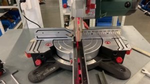 Регулировка углов Торцовочной Пилы Metabo KGS 254 M