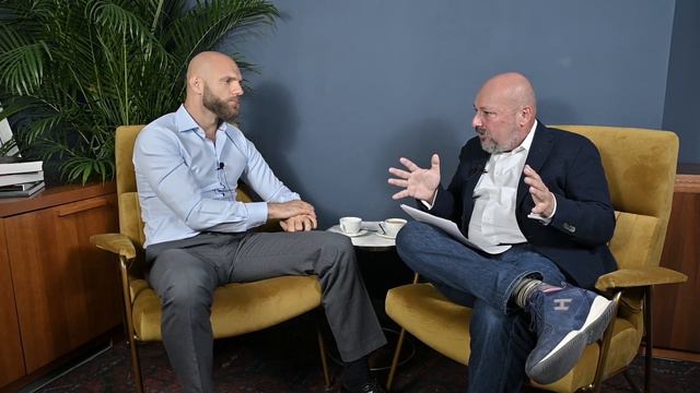 Интервью с основателем первого в мире мобильного приложения в сфере охранных услуг GETGUARD смотреть онлайн