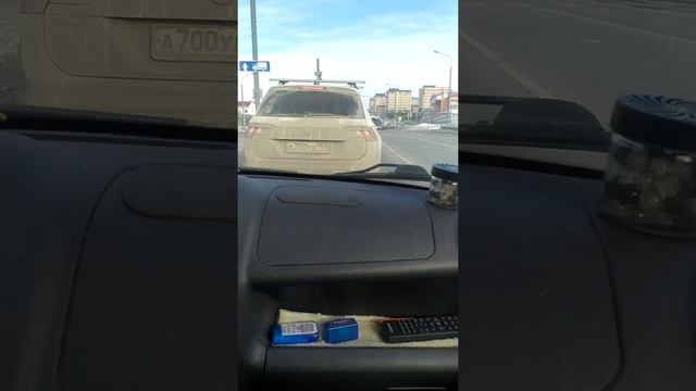 Разворот на регулируемом перекрестке улиц Старцева и Грибоедова. смотреть онлайн