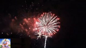 Салют для детей. Красивый салют на Праздник.