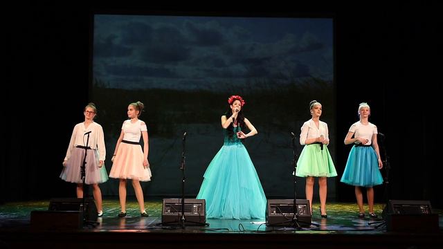 Taisi Laululapsed & Laura Põldvere - 