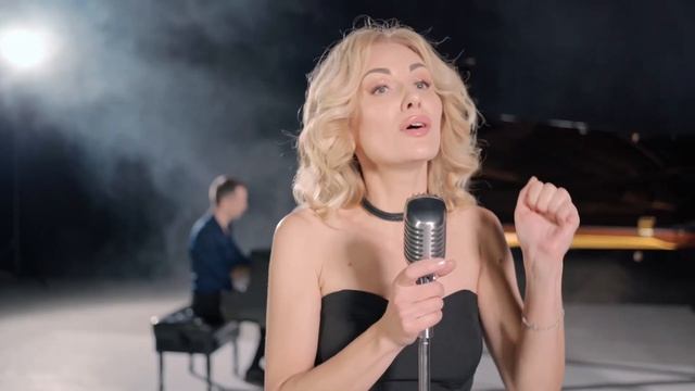 Анна Царёва и Дмитрий Комиссаров «Easy on me» (cover by Adele) смотреть онлайн