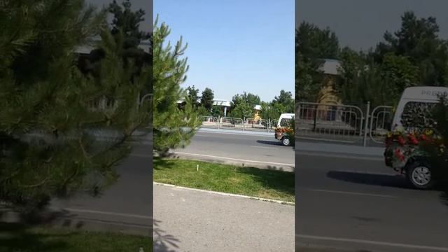 Праздничная коллона. Праздник цветов в Намангане. смотреть онлайн