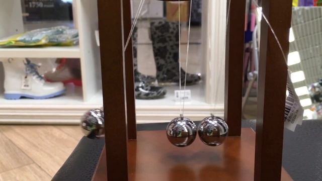 Маятник Ньютона смотреть онлайн