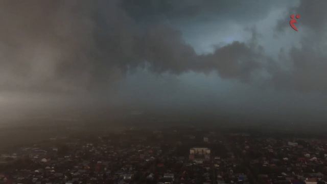 Гроза в Ульяновске_storm DJI Mavic 2 Pro _h-120m_24.06.19 смотреть онлайн