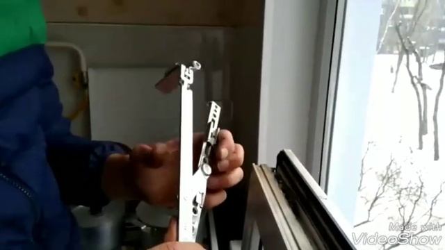 Замена фурнитуры окна. Ремонт окон смотреть онлайн