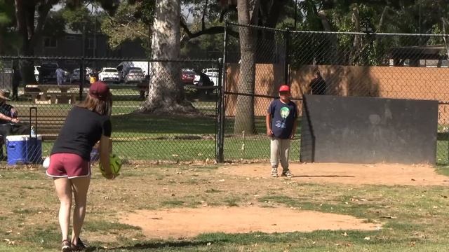 LUMPY'S FIRST HOME RUN! | On-Season Kickball Series | Game 4 смотреть онлайн