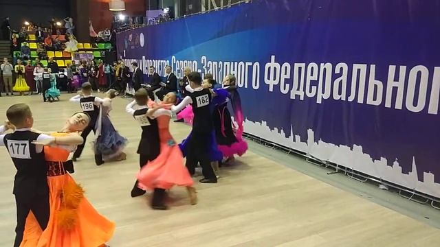 Танго. Юниоры-1 Д класс 1/8 смотреть онлайн