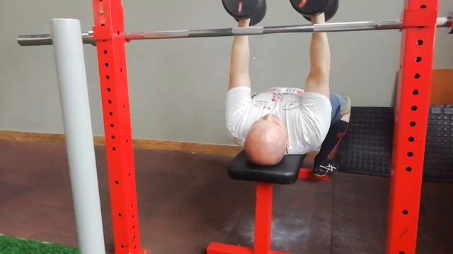 Жим гантелей 15х14 3п смотреть онлайн