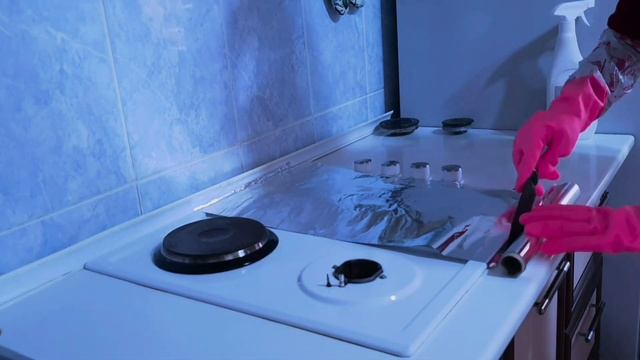 ❓Как сохранить чистоту плиты на долго Ответ: фольга✅✅✅ смотреть онлайн