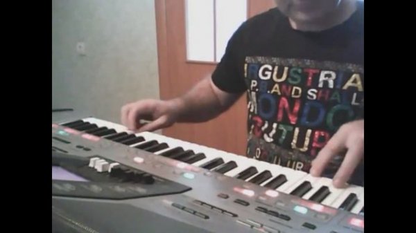 Осенний марафон  вокализ "autumn marathon" vocalization, playing on the Roland e-80 (remastering)