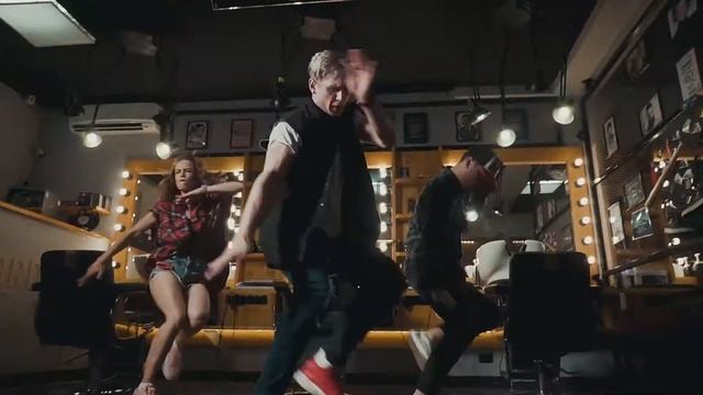 Танцуем и стрижемся;) Видеопродакшн, Крым. Севастополь смотреть онлайн