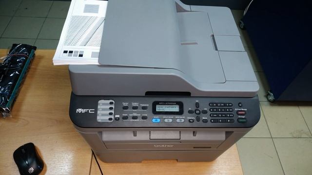 Brother MFC L2700 не печатает. Сброс счетчика тонера и фотобарабана. смотреть онлайн