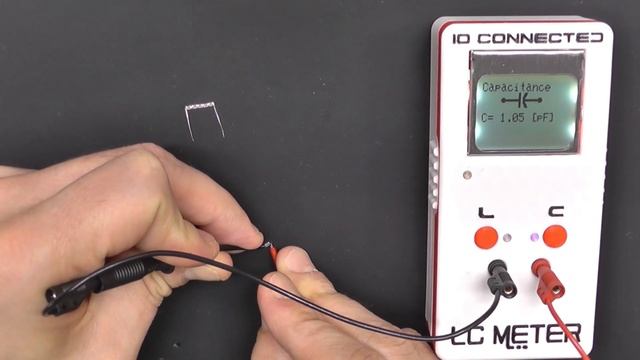 INSANELY low capacitance !!! Measuring Femto Farads with the LC Meter смотреть онлайн