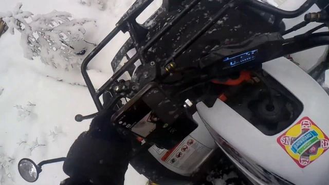 Прохват в зимнем лесу. Покатушка в соседний комплекс домов. смотреть онлайн