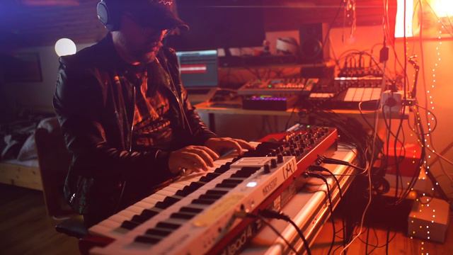 │ SECTOR EAST │ Chiba City Lounge │ Live synth jam inspired by Neuromancer and Cyberpunk 2020 RPG │ смотреть онлайн