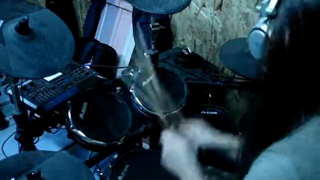 Alesis DM 10 Studio Kit (в работе) смотреть онлайн