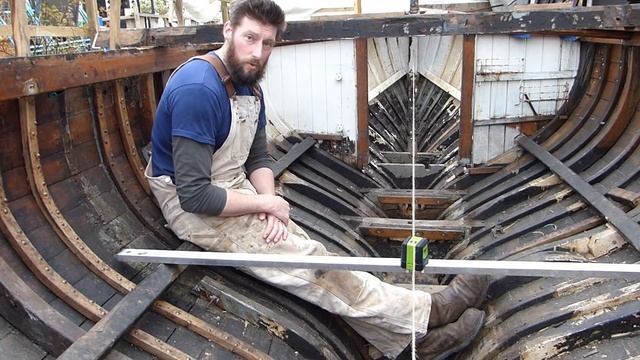 Reviving an Idler Episode 9 Level headed How to level a boat using basic tools смотреть онлайн