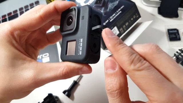 GoPro HERO 8 BLACK распаковка. Комплект SPECIAL BUNDLE, Сравнение GoPro 8 Black Vs GoPro 7 Black