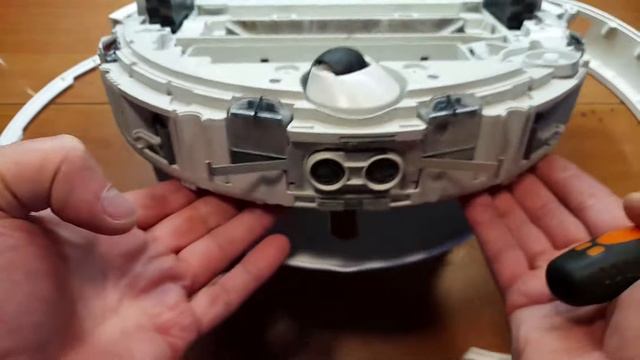 Робот-пылесос Xiaomi 1S Профилактика и разборка