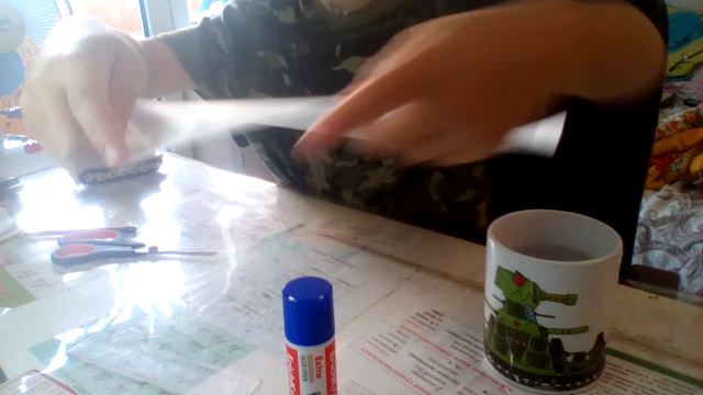 вот так можно сделать коробочку с клеем и ножницами. смотреть онлайн
