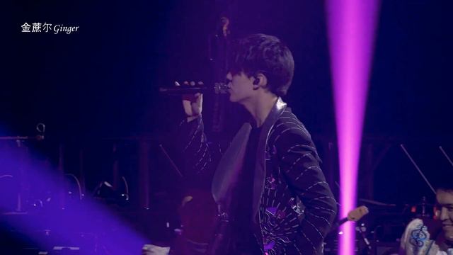 Dimash Qudaibergen - Give Me Love (Makhabbat Ber Magan) New York /Димаш Кудайберген - Дай Мне Любов смотреть онлайн