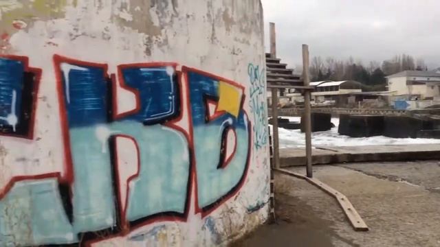 The wall in Alushta/Стена в Алуште смотреть онлайн