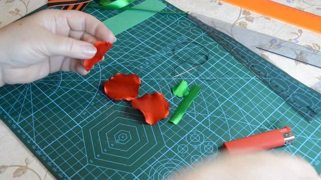 Георгиевская ленточка с гвоздикой смотреть онлайн
