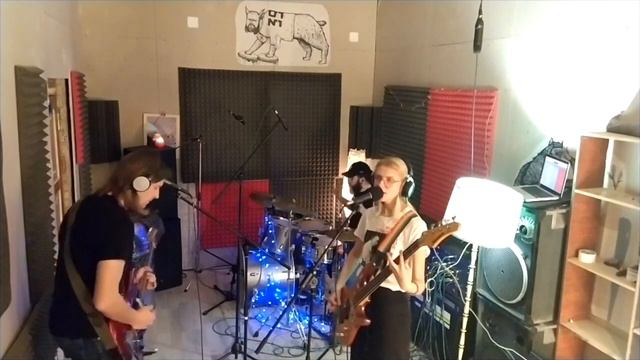 The Bright Insight - November смотреть онлайн