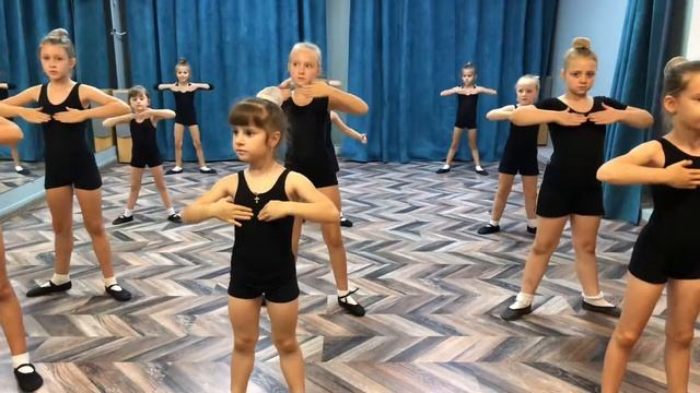 Часть 3. Студия танца Оригами | Ростов-на-Дону | Аксай | Плие | Основы современного танца смотреть онлайн